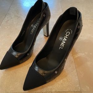 Chanel pumps